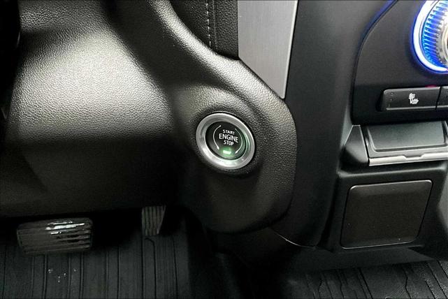Photo of 2021 Onyx Black GMC Sierra 1500