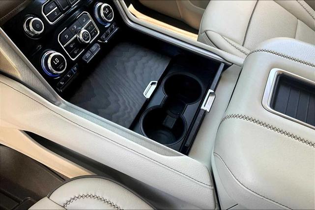 Photo of 2022 Beige Pearl Metallic GMC Yukon XL
