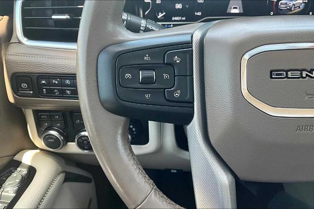 Photo of 2022 Beige Pearl Metallic GMC Yukon XL