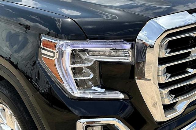 Photo of 2021 Onyx Black GMC Sierra 1500