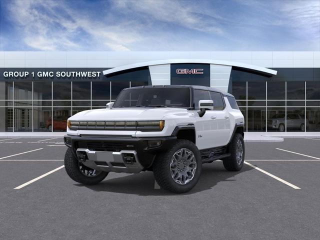 Photo of 2025 White GMC HUMMER EV SUV