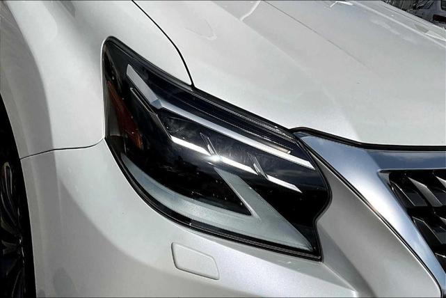 Photo of 2022 Starfire Pearl Lexus GX 460
