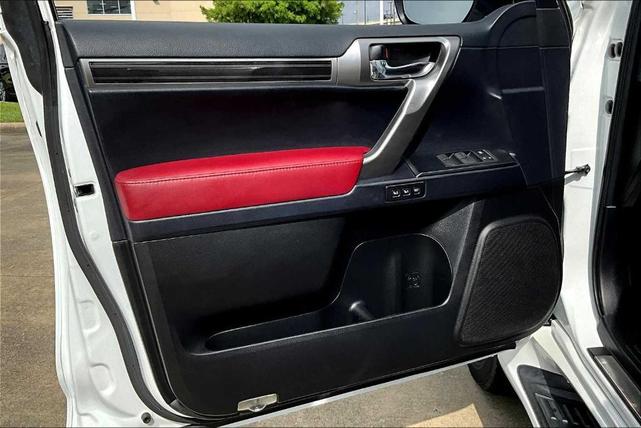 Photo of 2022 Starfire Pearl Lexus GX 460