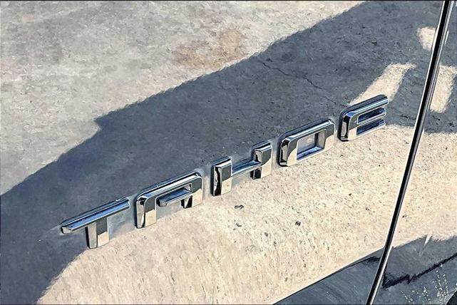 Photo of 2023 Midnight Blue Metallic Chevrolet Tahoe