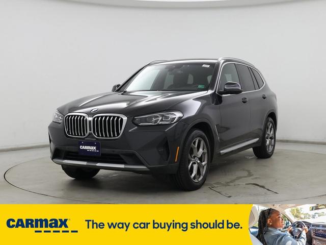 Photo of 2022 Gray BMW X3