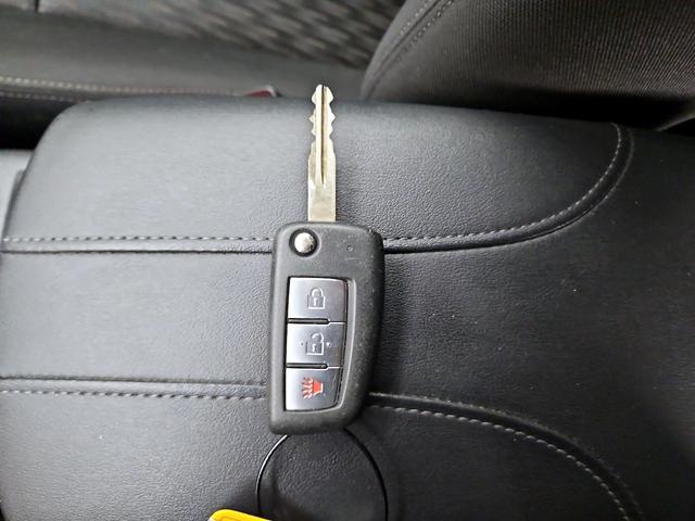 Photo of 2019 Gray Nissan Rogue