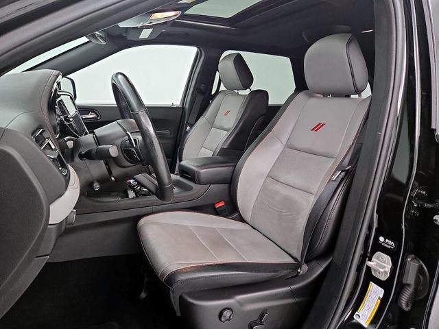 Photo of 2023 Black Dodge Durango