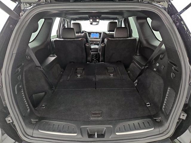 Photo of 2023 Black Dodge Durango