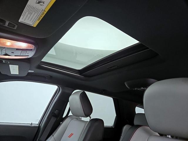 Photo of 2023 Black Dodge Durango