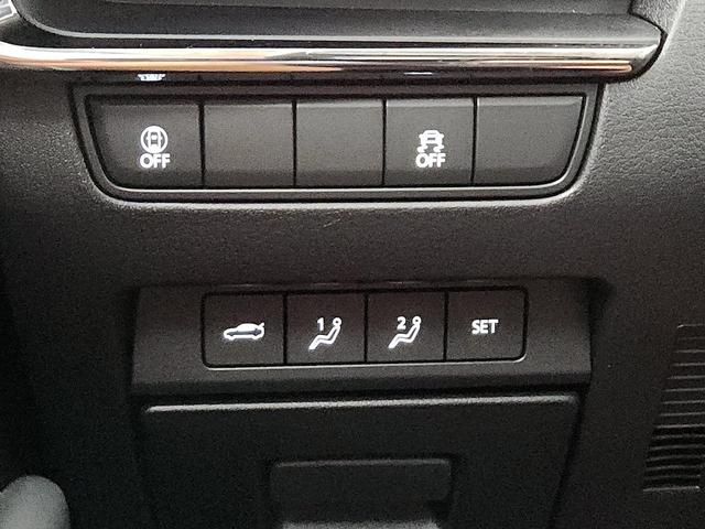 Photo of 2023 Gray Mazda Mazda3