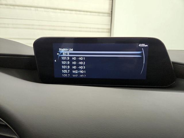 Photo of 2023 Gray Mazda Mazda3