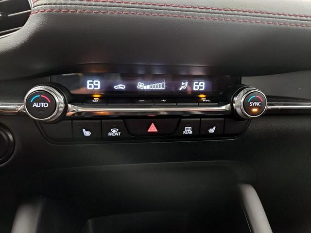 Photo of 2023 Gray Mazda Mazda3