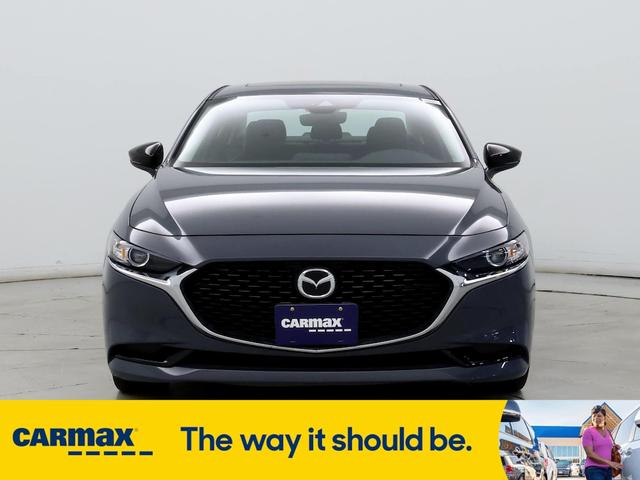 Photo of 2023 Gray Mazda Mazda3