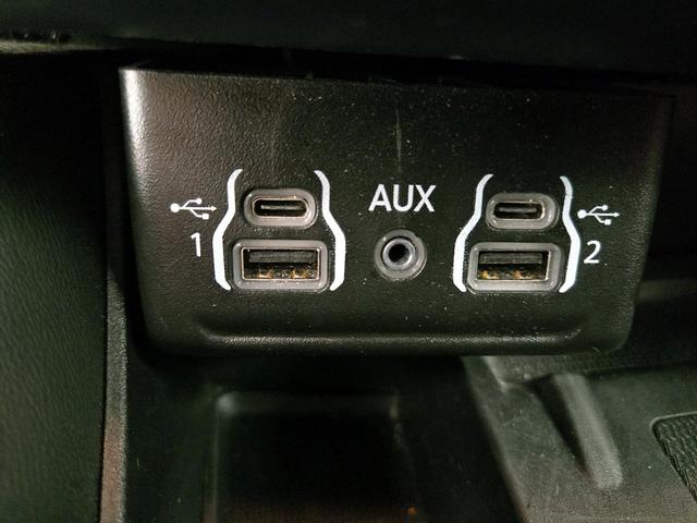 Photo of 2022 Black Dodge Durango