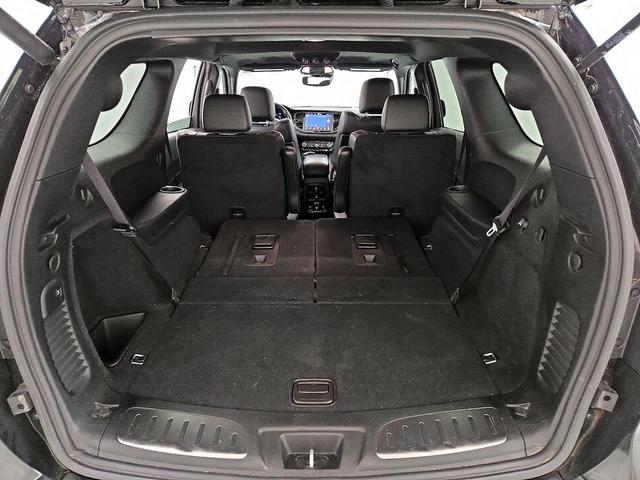 Photo of 2022 Black Dodge Durango