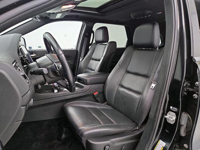 Photo of 2022 Black Dodge Durango