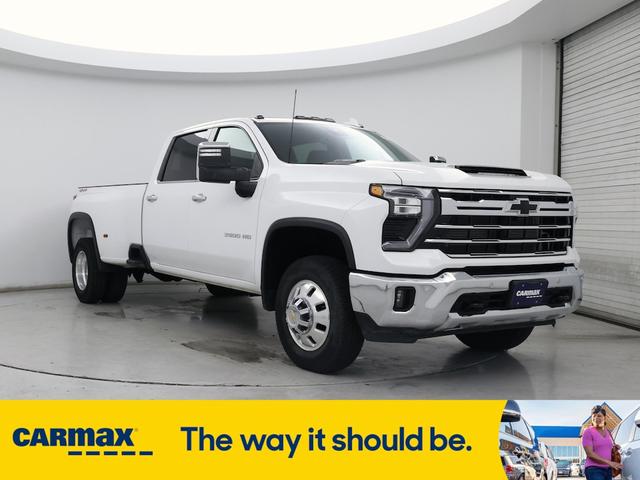 2024 Chevrolet Silverado 3500