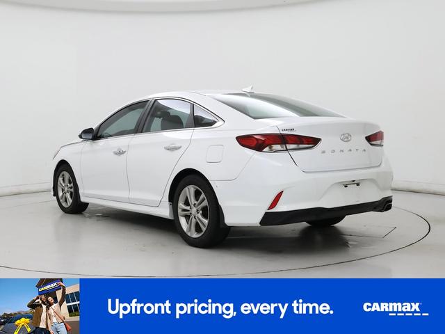 Photo of 2018 White Hyundai SONATA