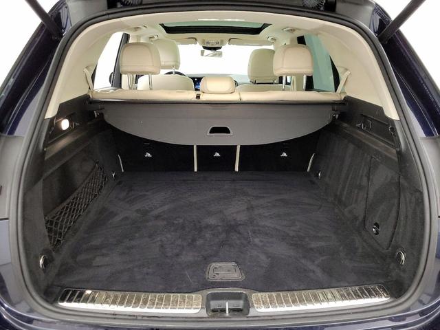 Photo of 2022 Blue Mercedes-Benz GLE 350