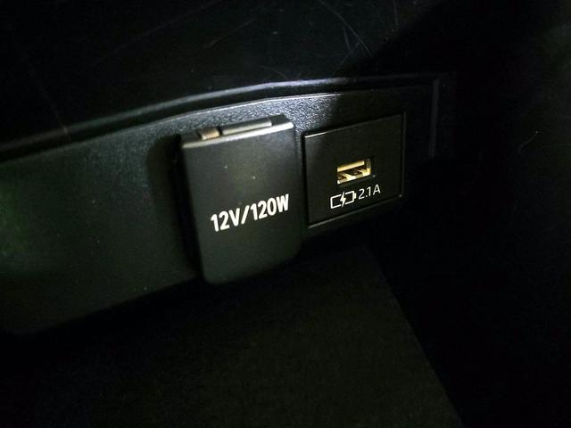 Photo of 2020 Red Toyota Corolla Hybrid
