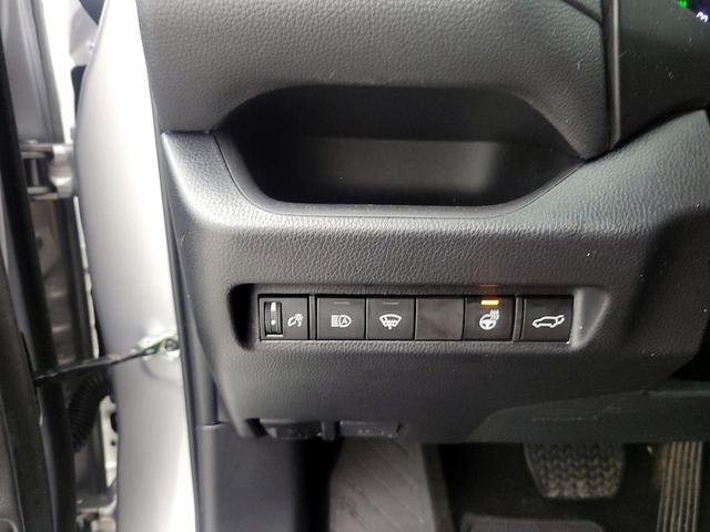 Photo of 2022 Gray Toyota RAV4