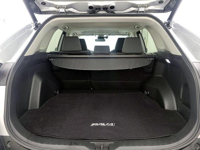 Photo of 2022 Gray Toyota RAV4
