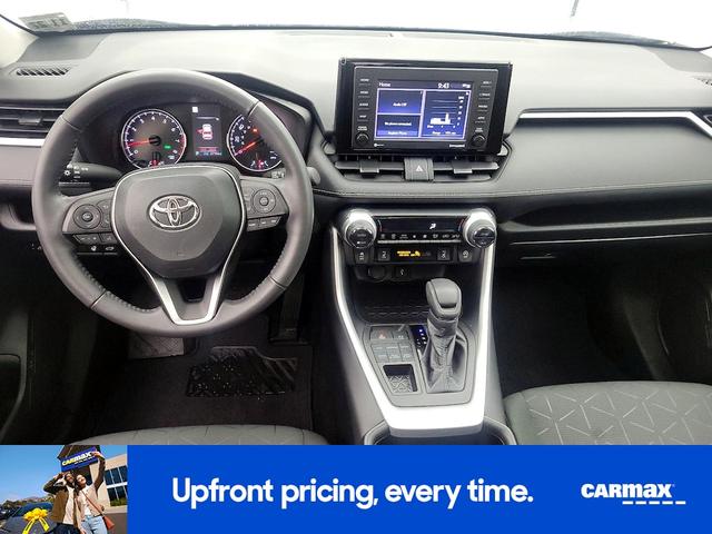 Photo of 2022 Gray Toyota RAV4