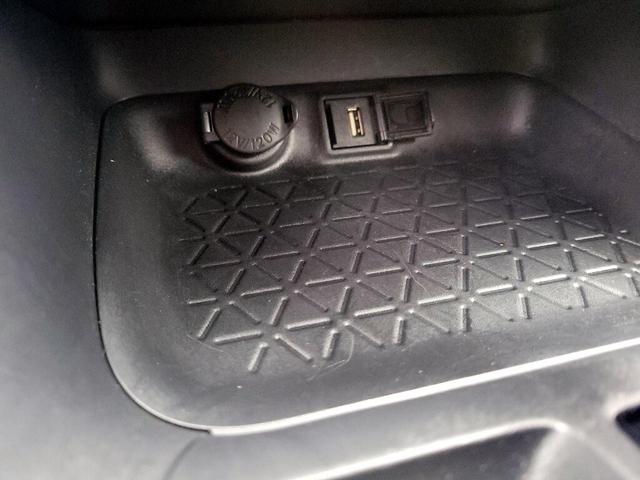 Photo of 2020 Gray Toyota RAV4 Hybrid