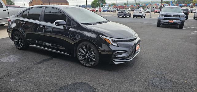 Photo of 2024 Midnight Black Metallic Toyota Corolla