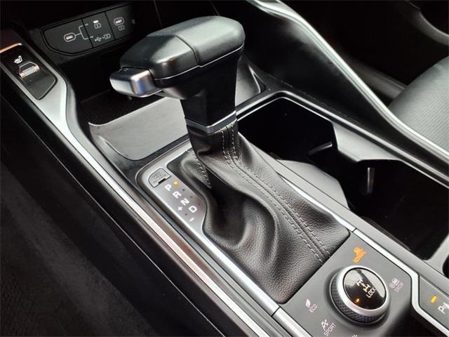 Photo of 2024 Ebony Black Kia Sorento