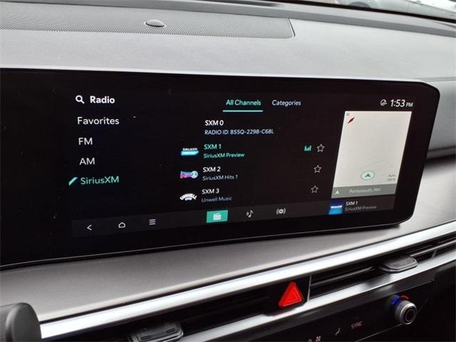 Photo of 2024 Ebony Black Kia Sorento