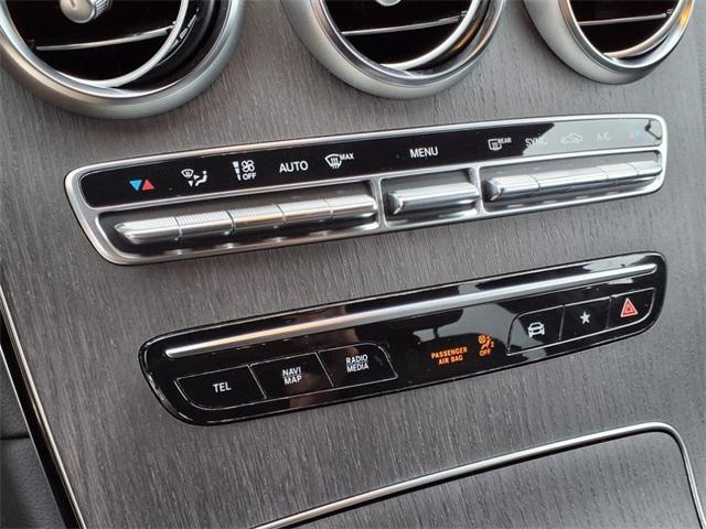 Photo of 2022 White Mercedes-Benz GLC 300