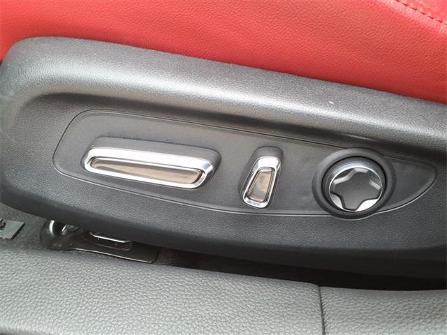 Photo of 2023 White Acura Integra