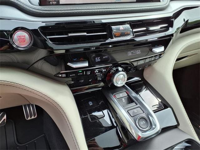 Photo of 2026 Liquid Carbon Metallic Acura MDX