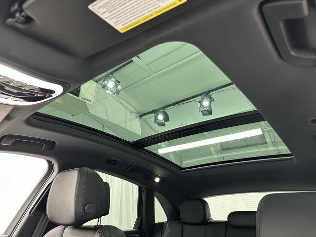 Photo of 2024 Black Porsche Macan