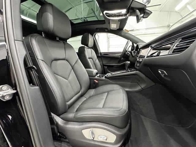 Photo of 2024 Black Porsche Macan
