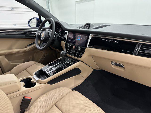 Photo of 2025 Gentian Blue Metallic Porsche Macan
