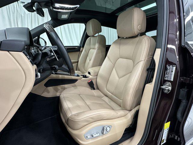 Photo of 2024 Copper Ruby Metallic Porsche Macan