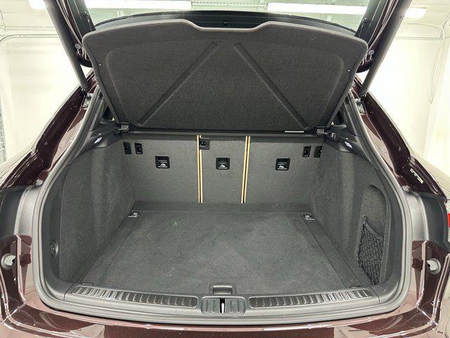 Photo of 2024 Copper Ruby Metallic Porsche Macan