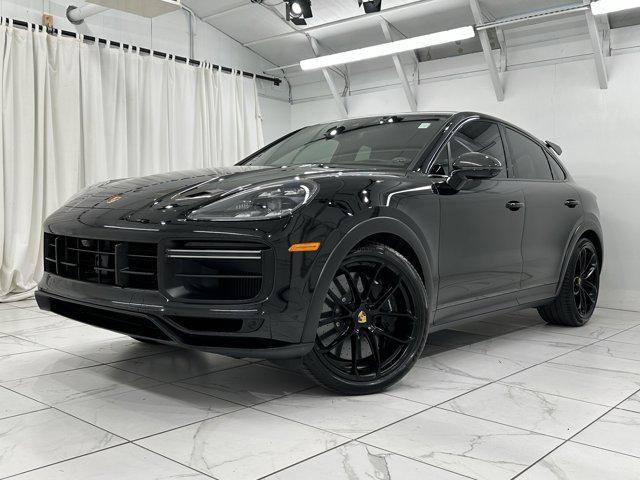 Photo of 2023 Black Porsche Cayenne
