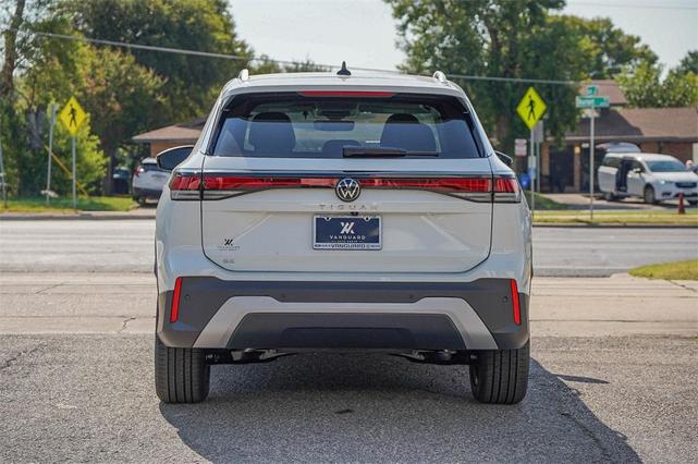 Photo of 2025 Pure White Volkswagen Tiguan