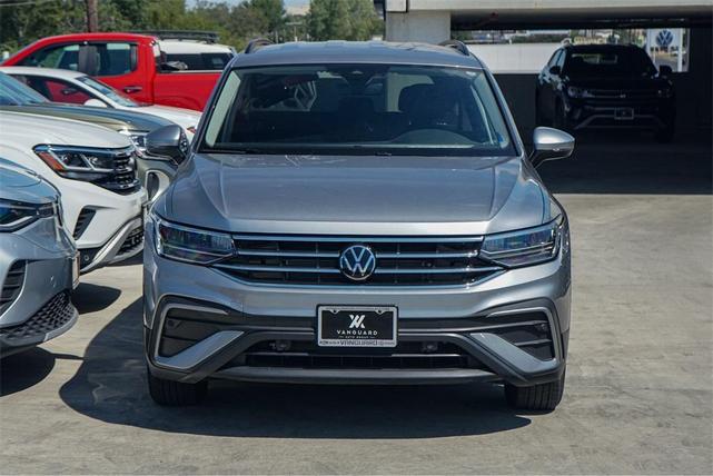Photo of 2024 Pyrite Silver Metallic Volkswagen Tiguan