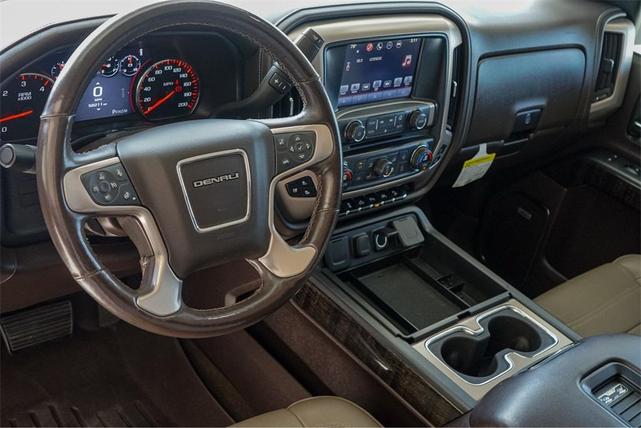 Photo of 2016 White Frost Tri-Coat GMC Sierra 1500