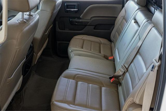 Photo of 2016 White Frost Tri-Coat GMC Sierra 1500