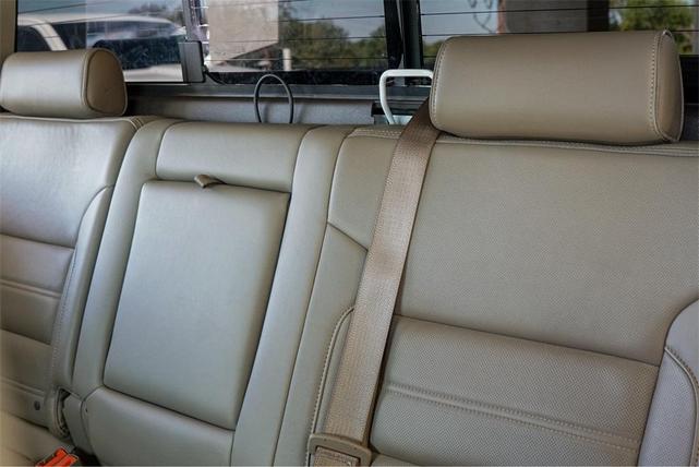 Photo of 2016 White Frost Tri-Coat GMC Sierra 1500