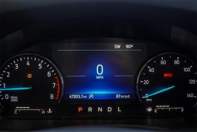 Photo of 2024 Gray Metallic Ford Explorer