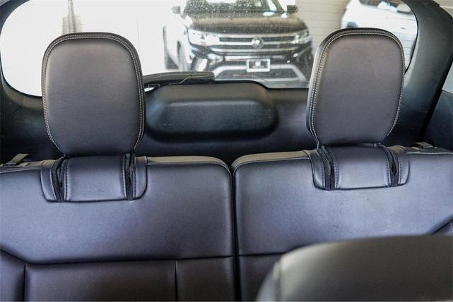 Photo of 2024 Gray Metallic Ford Explorer