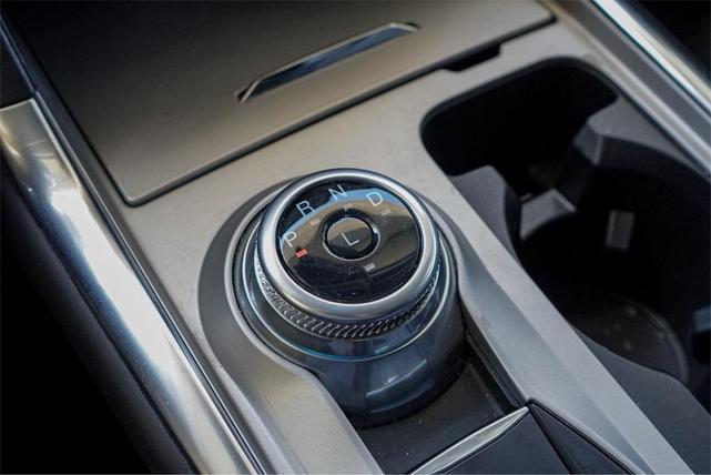 Photo of 2024 Gray Metallic Ford Explorer
