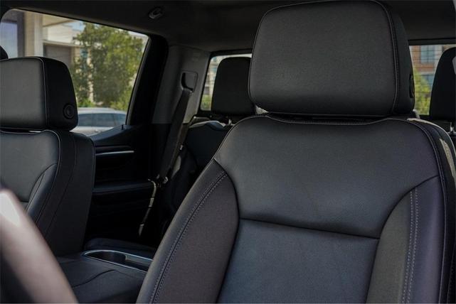 Photo of 2024 Onyx Black GMC Sierra 1500