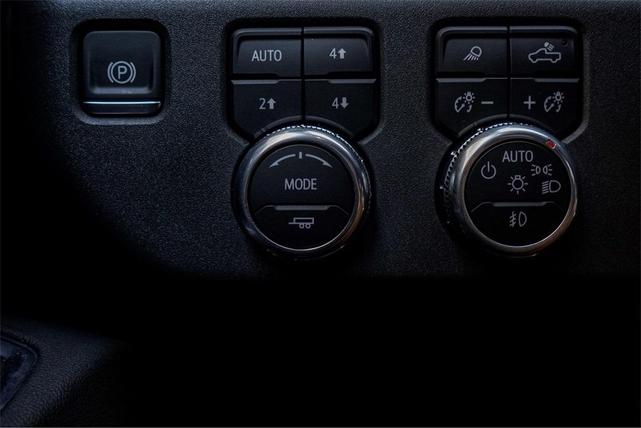 Photo of 2024 Onyx Black GMC Sierra 1500